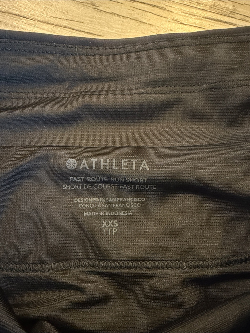 Athleta Fast Route Mid Rise 2" Run Short - Picture 2 of 5